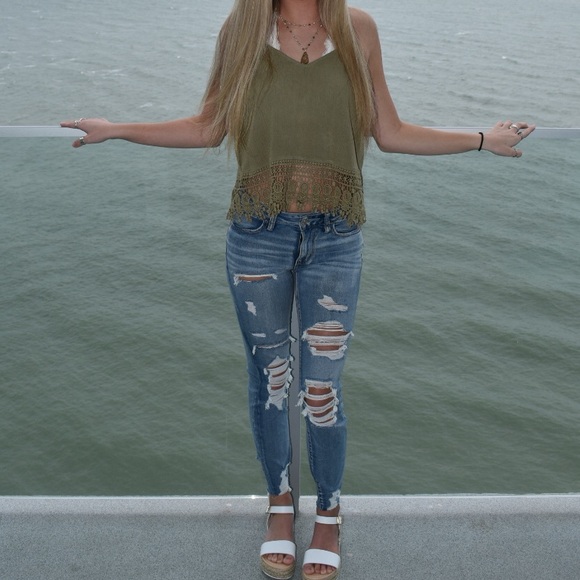 Papaya Green Lace Pattern V-Neck Tank Top Size Medium - Picture 14 of 14